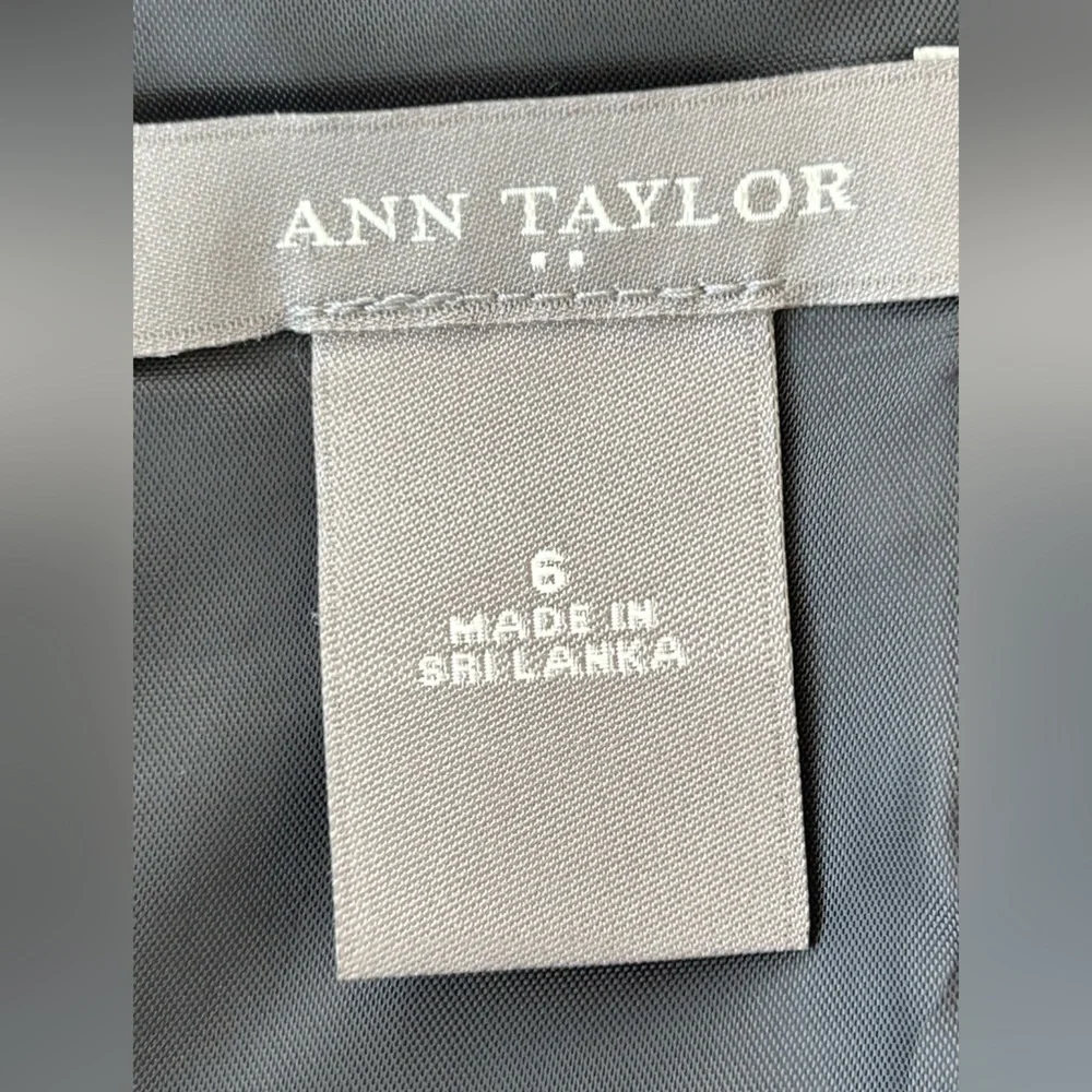 Ann Taylor Factory Boucle Pencil Skirt Lined Grosgrain Trim Black Size‎ 6